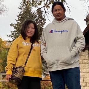 Meet your Posher, Gloria